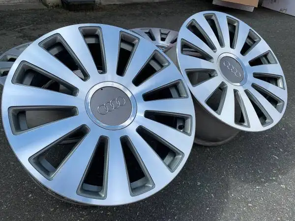 Stunning - Genuine Factory OEM Audi A8 19" rims in exc used cond in Tires & Rims in Delta/Surrey/Langley - Image 7