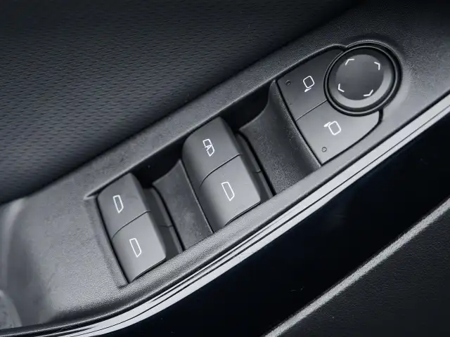 2026 Chevrolet Equinox in Cars & Trucks in Kamloops - Image 10