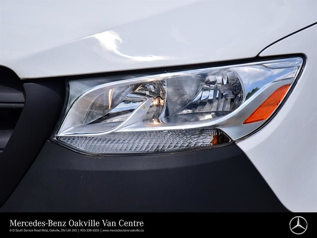 2024 Mercedes-Benz Sprinter Cab Chassis in Cars & Trucks in Oakville / Halton Region - Image 3
