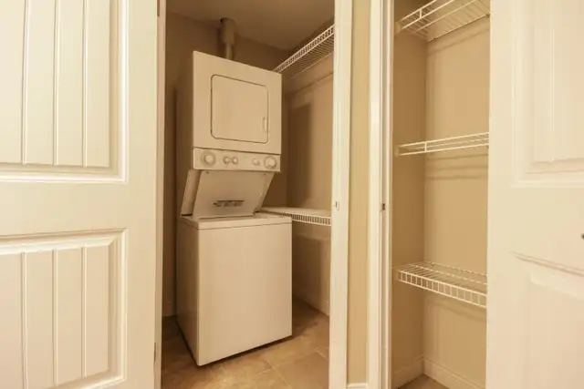 Luxury 1 Bedroom Apartment in Exeter in Long Term Rentals in London - Image 15