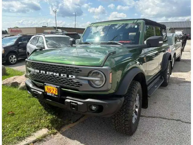 2023 Ford Bronco Badlands