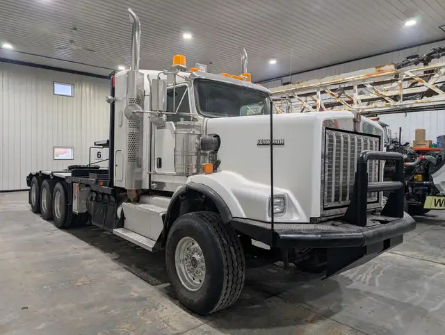 2013 KENWORTH C500 in Heavy Trucks in Kamloops - Image 4