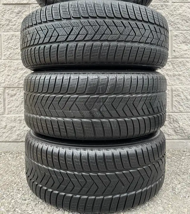 (85%) 4x Porsche Macan 18" OEM Winter Wheels Package in Tires & Rims in City of Toronto - Image 4