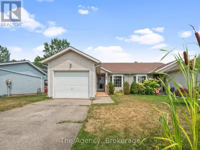 YOU WILL FALL IN LOVE WITH THIS 2 BEDROOM BUNGALOW SEMI WITH ATTACHED GARAGE - OPEN CONCEPT LAYOUT W...