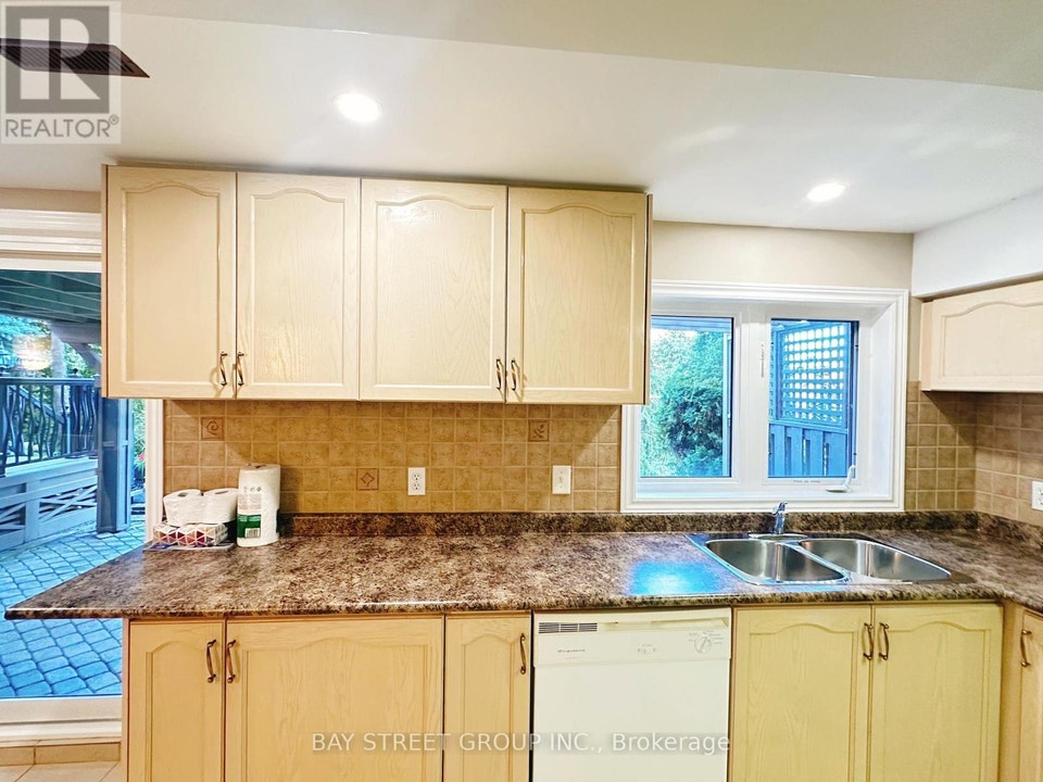BSMT - 77 GREENBANK DRIVE Richmond Hill (Jefferson), Ontario 5