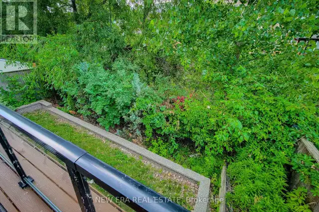 128 MONTREAL CIRCLE Hamilton (Winona Park), Ontario in Houses for Sale in Hamilton - Image 9