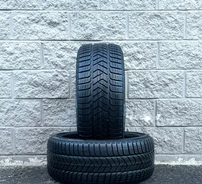 Winter / Snow Pirelli Sottozero3 19 Tires. 2x 255 35 19 (100%). Fits: BMW M3 / M4 / 2 / 3 / 4 Series...