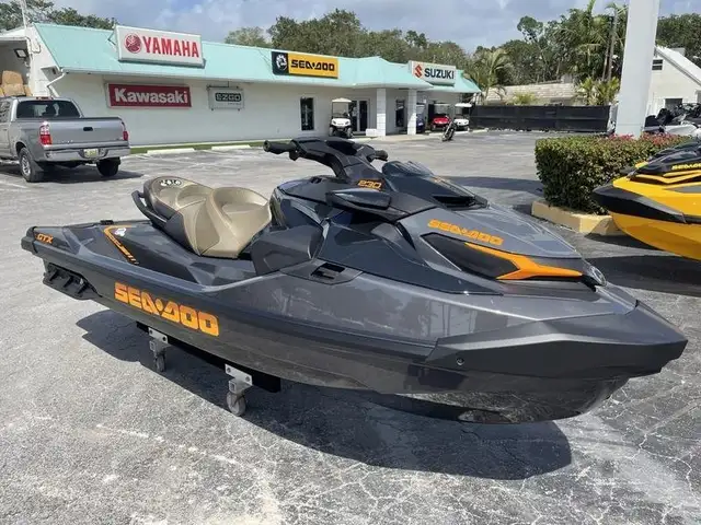 2022 SEADOO GTX 230 (FINANCING AVAILABLE) in Personal Watercraft in Strathcona County - Image 9