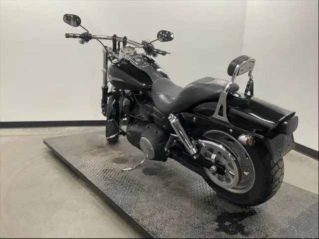 2011 Harley-Davidson FXDF Dyna Fat Bob in Street, Cruisers & Choppers in City of Toronto - Image 11
