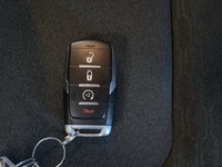 ===== Key Features ===== * 28,854 km * No Reported Accidents * 4WD (Four-Wheel Drive) * 3.0L Twin-Tu... (image 9)