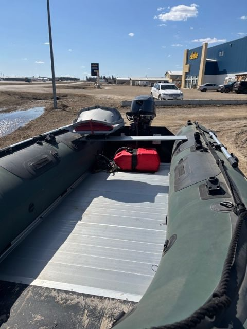 2018 Stryker Hunter Jet 420 BOAT/TRAILER ONLY  in Powerboats & Motorboats in Saskatoon - Image 5