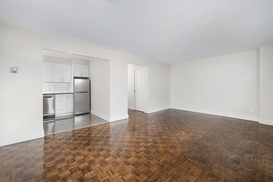 2 Bedroom Apartment for Rent - 250 Lake Street 5
