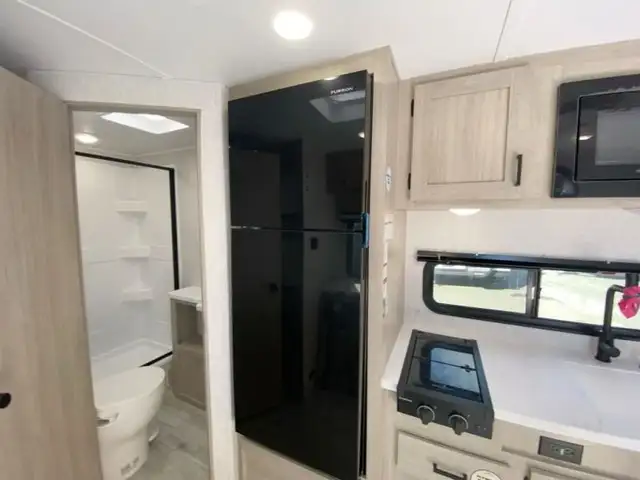 2026 EAST TO WEST Della Terra LE 170BHXLE in Travel Trailers & Campers in Bedford - Image 14