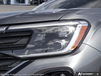 This Volkswagen Atlas Cross Sport boasts a Intercooled Turbo Premium Unleaded I-4 2.0 L/121 engine p... (image 9)