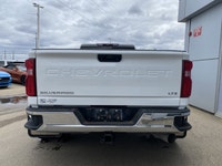 Heated Front Seats, Back up Camera, Remote Starter, Tow Package, Front and Rear Parking Sensors, Aut... (image 3)