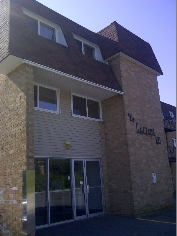 TWO BEDROOM APARTMENT 94 GASTON RD, DARMOUTH Long Term Rentals