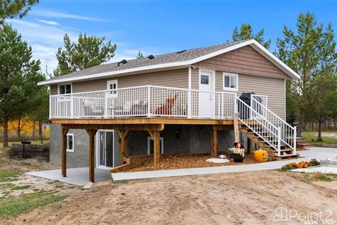 Old Crow Nest Acreage in Houses for Sale in Regina