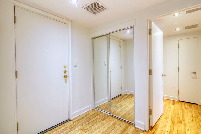 3435 Rue Drummond — photo 3