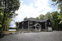 18 HALLGREN LANE Huntsville, Ontario