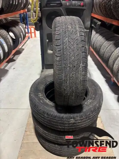 SET OF FOUR NEW TAKE-OFF ALL SEASON TIRES (1500KM TRAVELLED) CONTINENTAL PRO CONTACT TX, OUTLINE WHI...