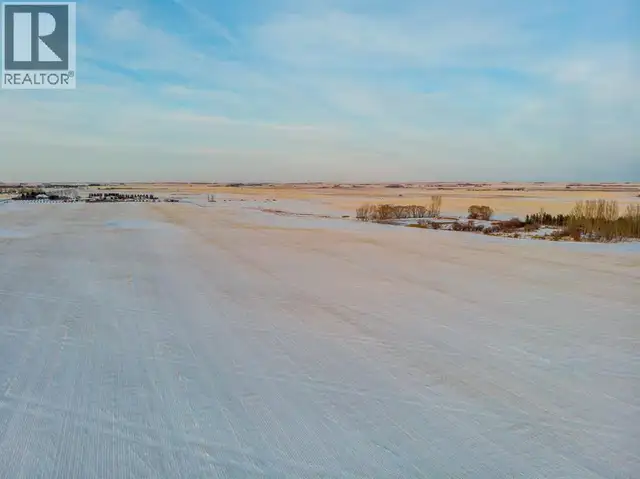 W4R26T25S16QSE Range Road 264 Rural Wheatland County, Alberta in Land for Sale in Calgary - Image 16
