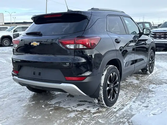 2023 Chevrolet Trailblazer LT in Cars & Trucks in Edmonton - Image 10