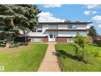 Welcome to this beautifully renovated bi level, ideally located in a quiet, family friendly neighbor...