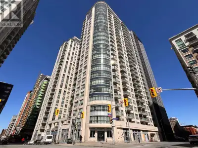 803 - 195 BESSERER STREET Ottawa, Ontario