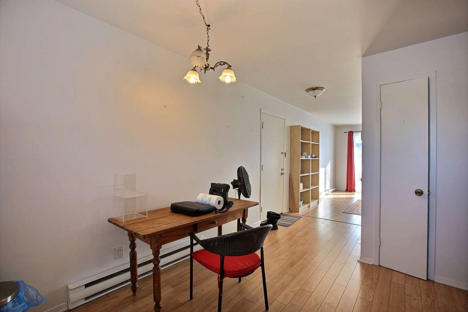 1573 — photo 2