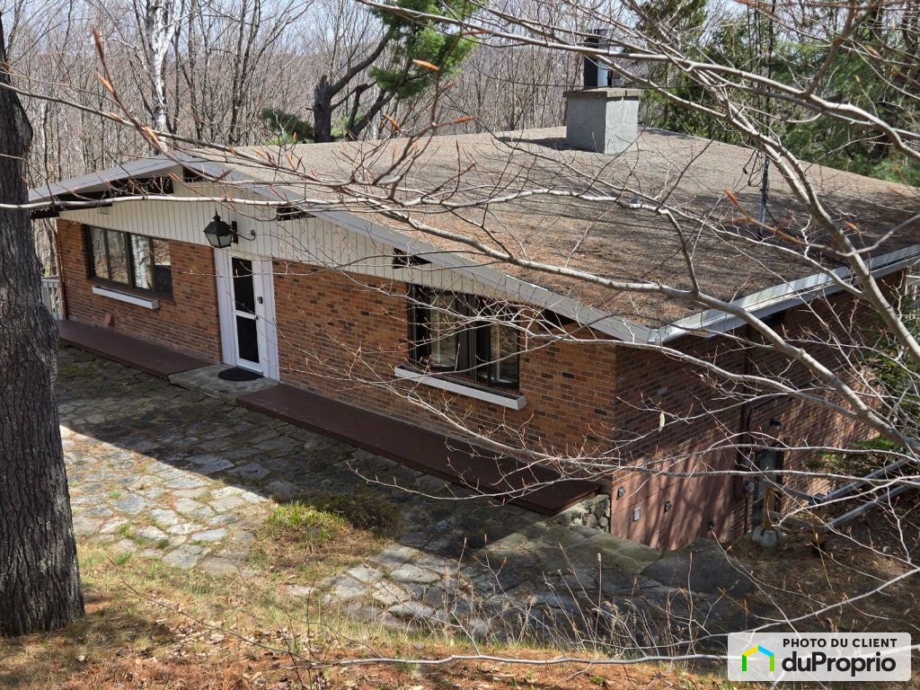 $569,000 - Bungalow for sale in Ste-Adele — photo 2
