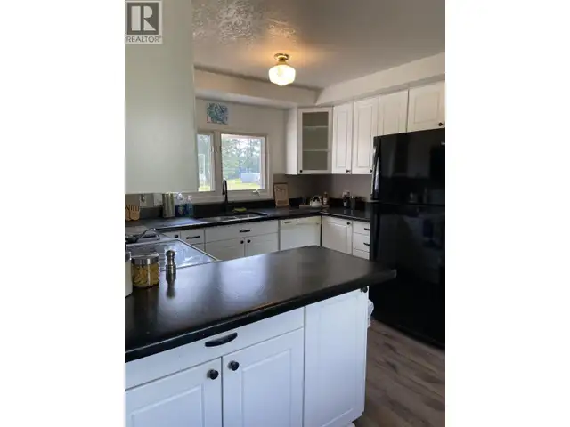 12279 COTTONWOOD AVENUE Fort St. John, British Columbia in Houses for Sale in Fort St. John - Image 11