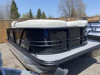 2025 Sylvan Mirage 818 Cruise 2025 Sylvan Mirage 818 Cruise ============================= Save $4,40...