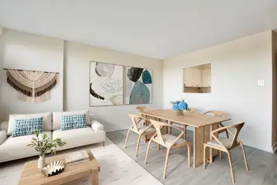 Spacious Parkwood Hills Apartments in Nepean, Ottawa Open the door to spacious and affordable suites...
