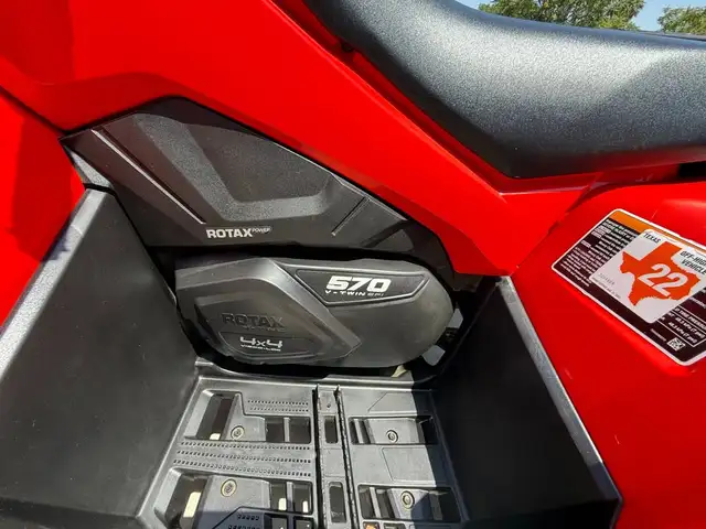 2021 CAN-AM OUTLANDER 570-FINANCE AVAILABLE!  in ATVs in Dartmouth - Image 16