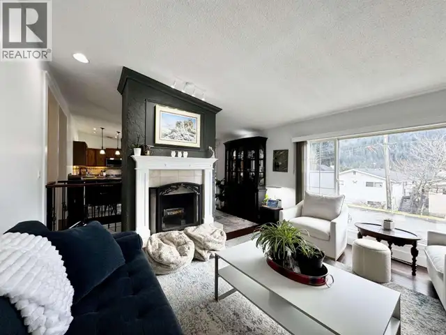 284 CRESTVIEW DRIVE Prince Rupert, British Columbia in Houses for Sale in Prince Rupert - Image 7