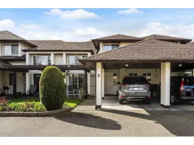 Welcome to Rose Garden, an exclusive 55+ townhouse community located in East Abbotsford. This quaint...