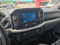 Perfect Auto CLEAN CARFAX - 8 FT BOX - 5.0 L GAS - 4X4 - TOW PKG - BACK UP CAMERA - RUNNING BOARDS -... (image 9)