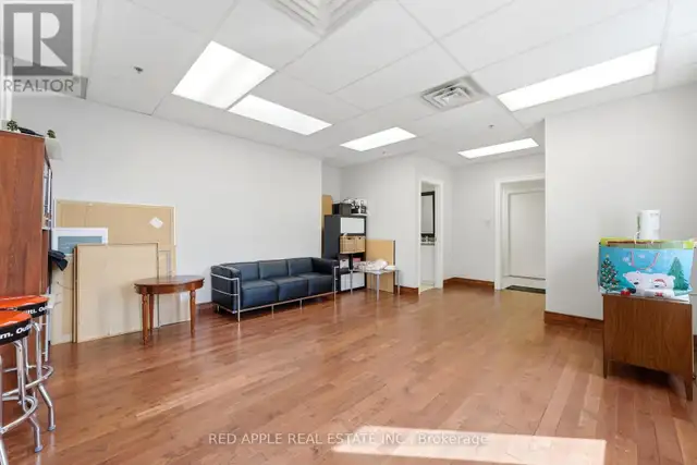 43 - 400 CREDITSTONE ROAD Vaughan (East Woodbridge), Ontario in Commercial & Office Space for Rent in Markham / York Region - Image 6