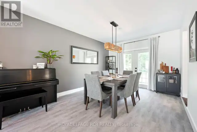 2534 SUNNIDALE ROAD Springwater, Ontario in Houses for Sale in Barrie - Image 15