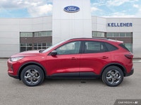 This Ford Escape has a trusty Intercooled Turbo Premium Unleaded I-3 1.5 L/91 engine powering this A... (image 1)