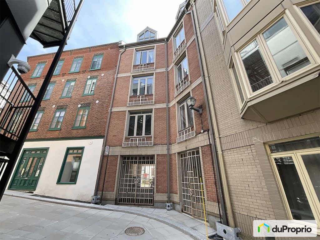 $275,000 - Condominium for sale in Old-Quebec — photo 1