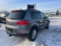 Zoomer Auto 2016 Volkswagen Tiguan Has Sunroof/ Moon Roof, Leather Heated seats, Blue Tooth, Push Bu... (image 5)