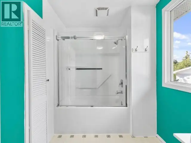 1201 HICKORY STREET Whitehorse, Yukon in Houses for Sale in Whitehorse - Image 23