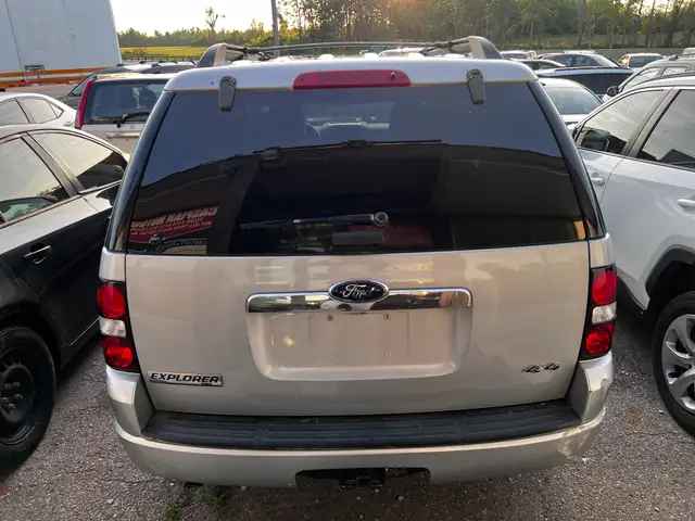 2009 Ford Explorer518065260321853442