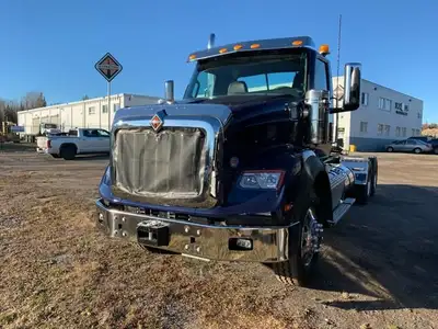 Stock #: 2377-26 Tandem Axle Day Cab Tractor, International Motors S13 engine (515) HP, T14 transmis...