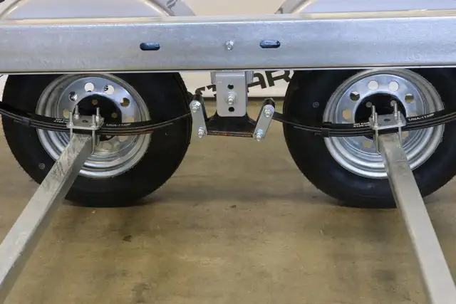 2026 REMEQ PSC-2720-TG POUR PONTON 2 QUILLES POUR PONTON 18 À 22 in Cargo & Utility Trailers in Laurentides - Image 9