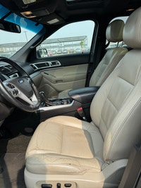 2014 Ford Explorer XLT 4WD :: Automatic Transmission, Hail Special Alloy Wheels - 4WD - Automatic Tr... (image 6)