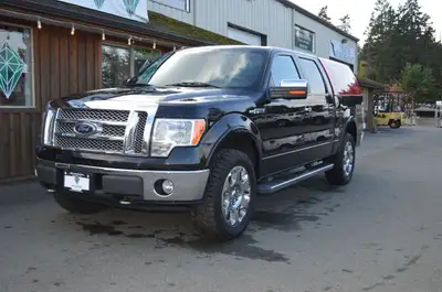 Fully Loaded SuperCrew 5 Rider 4x4. Milwakee Tools Canopy !! A fine work or play truck ready to take...