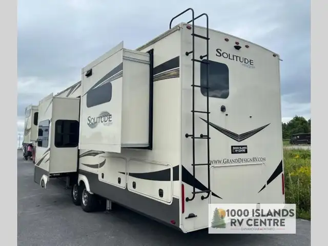 2020 Grand Design Solitude 390RK in Travel Trailers & Campers in Kingston - Image 3