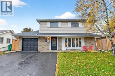 ***Public Open House Saturday March 14th From 1:00 To 2:00 PM.*** Great Deal For Sale. Detached Home...